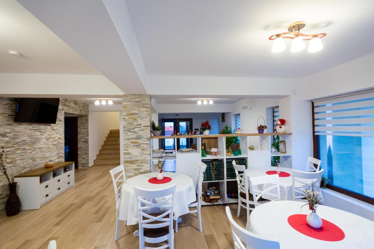 Pensiunea Mateo Hotell Buzău Exteriör bild
